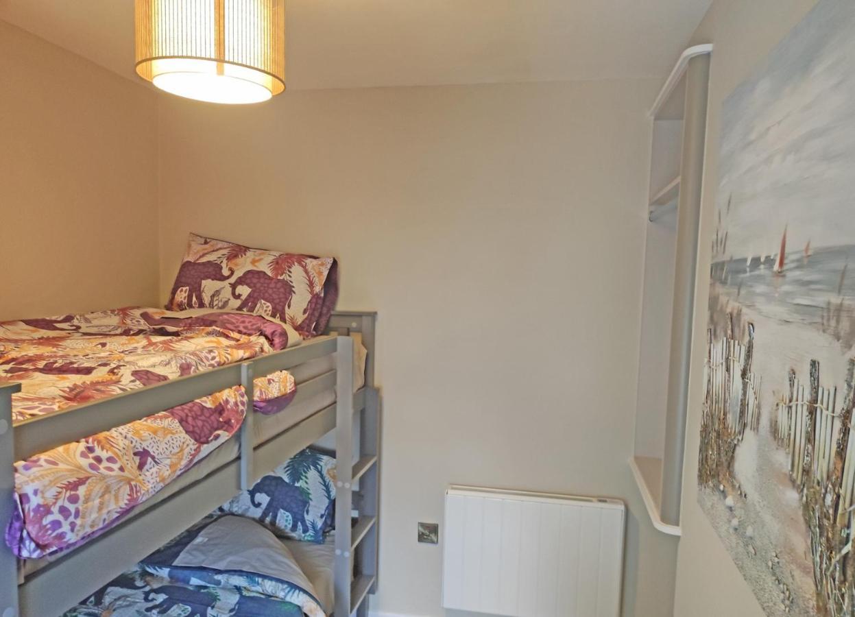 Tralee Townhouse Holiday Home By Trident Holiday Homes Extérieur photo